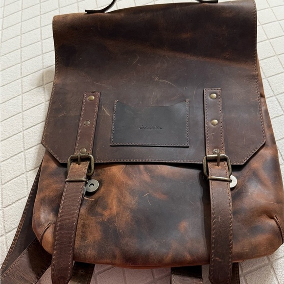 CHICATOLIA CRAZY HORSE LEATHER BACKPACK - TAN - Picture 5 of 10